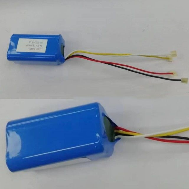 Baterai yang disesuaikan 14.8v 2200mah 18650 Cell 4s1p Dengan BMS Untuk Sweeper