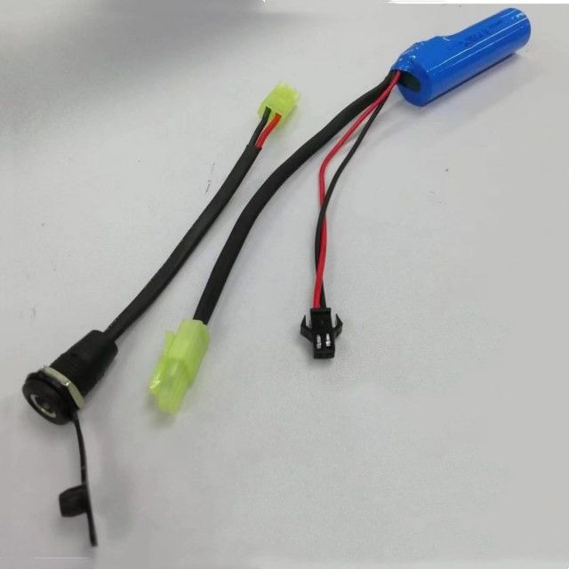 Baterai Pompa Air SM-2P 18650 1s 3.7v 2000mAh Dengan Steker Pengisi Daya DC5521