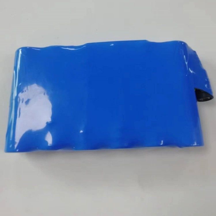 Custom 11.1v 10ah Baterai Paket 6pcs 21700 Lithium Ion Baterai Dalam Satu Baris Dengan DC 5521 Wanita