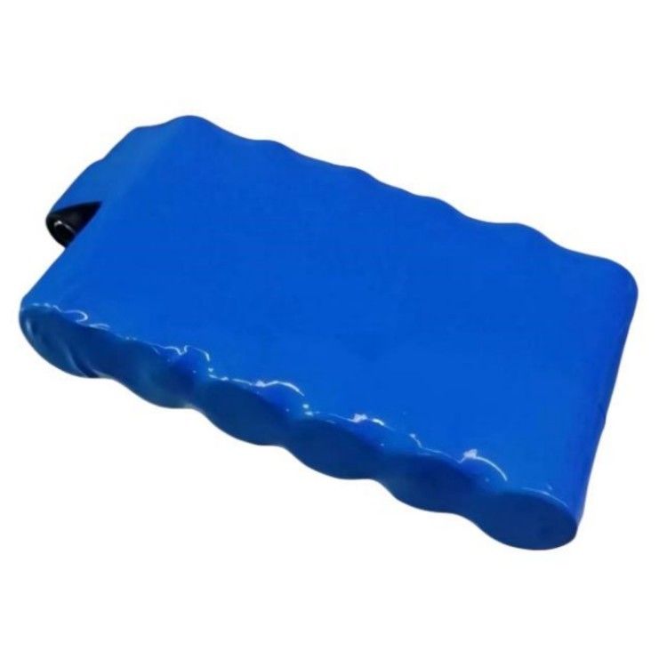 Custom 11.1v 10ah Baterai Paket 6pcs 21700 Lithium Ion Baterai Dalam Satu Baris Dengan DC 5521 Wanita