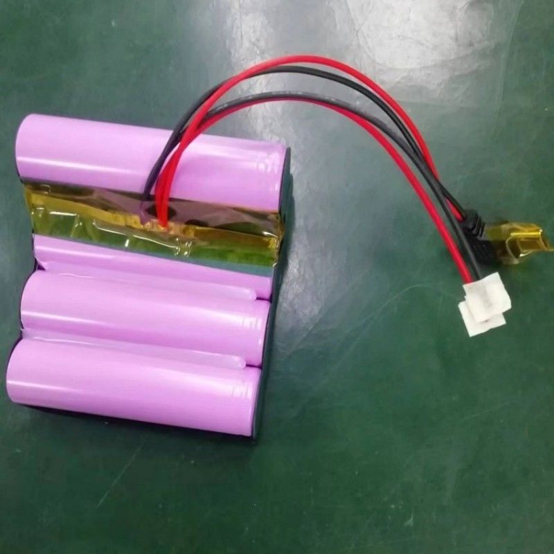 Disesuaikan 3500mah 1S5P 18650 Baterai Paket 3.7V 17.5Ah Dengan Colokan USB-C Untuk Perangkat Pelacakan