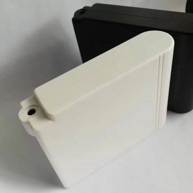 KC 7.4V 5200mAh Pakaian Pemanas Baterai Fan Jacket Baterai Dengan ON / OFF Switch Up And Down Kontrol Suhu