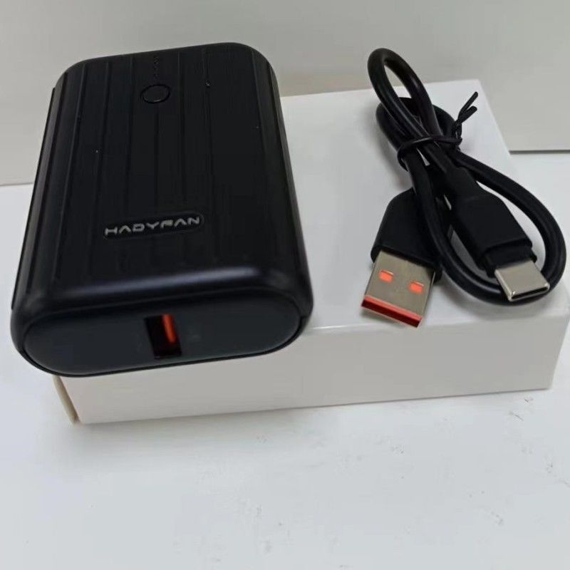 Kualitas Tinggi 21700 Li Ion Baterai Powerbank 10000mah Untuk Telepon / 5V Produk Elektronik