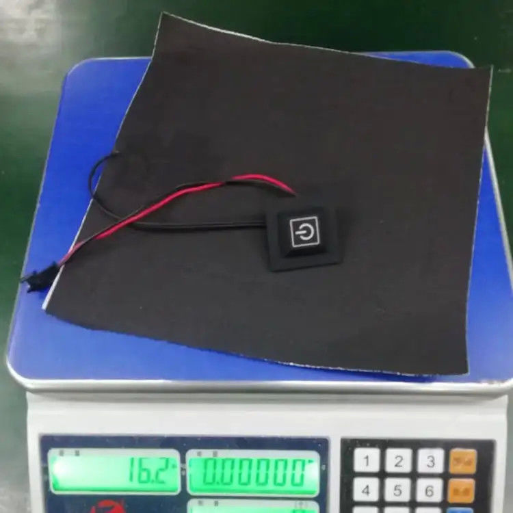 Custom Clothing Heating Pad Ukuran 20x20cm 3.7V Dengan SM 2Pin Plug