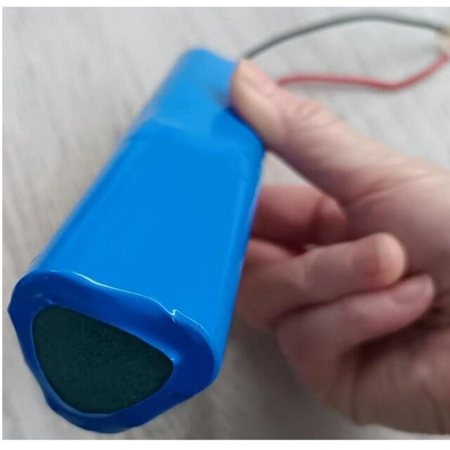 Custom Triangle Battery Pack 18650 6s1p 22.2V 3500mAh Baterai untuk Pistol Pijat